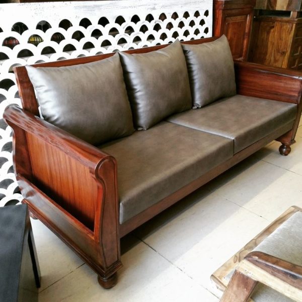 Solid-Wood-Sofa-Set-And-Customized-By-MFT
