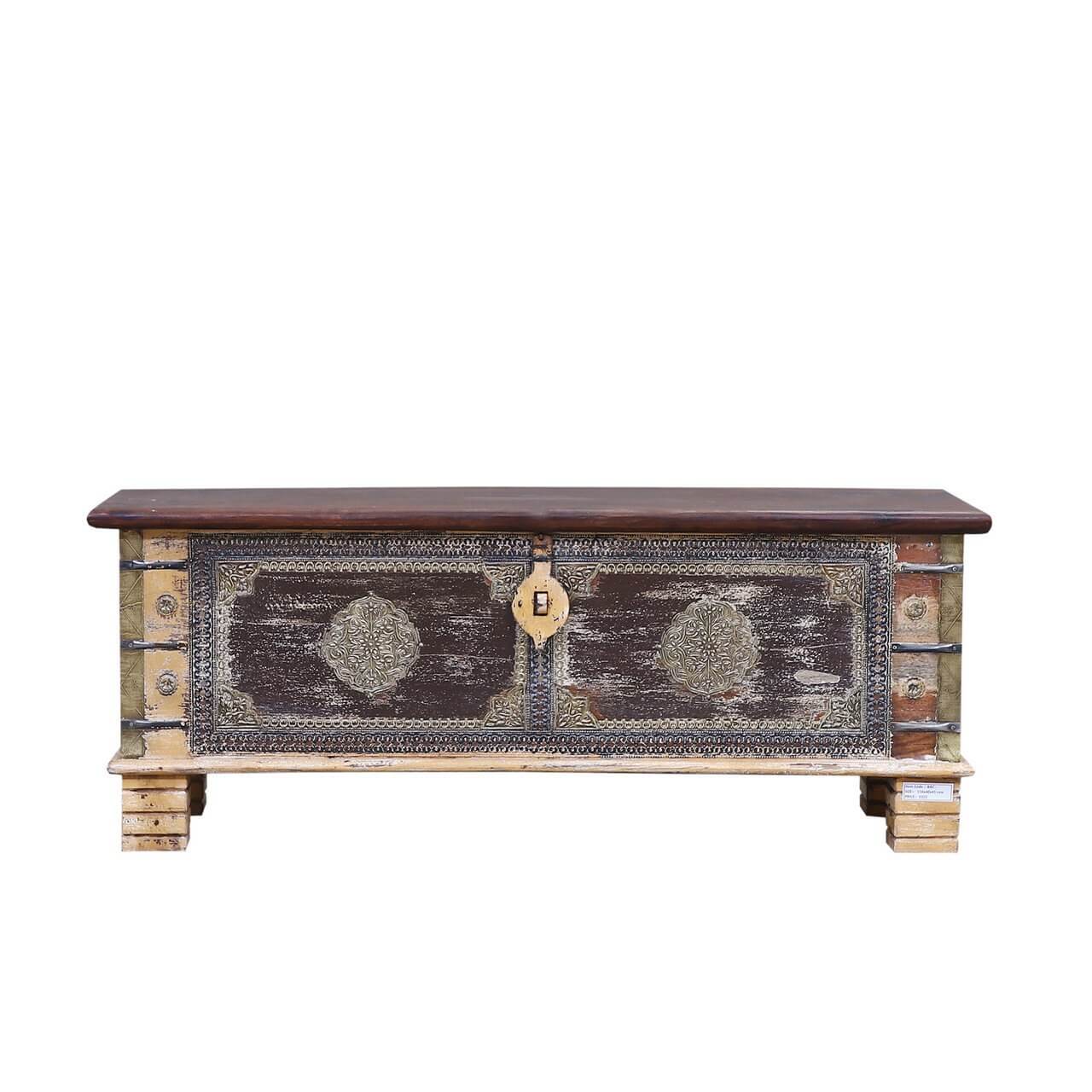 Wooden-chest-trunk-distress (1)