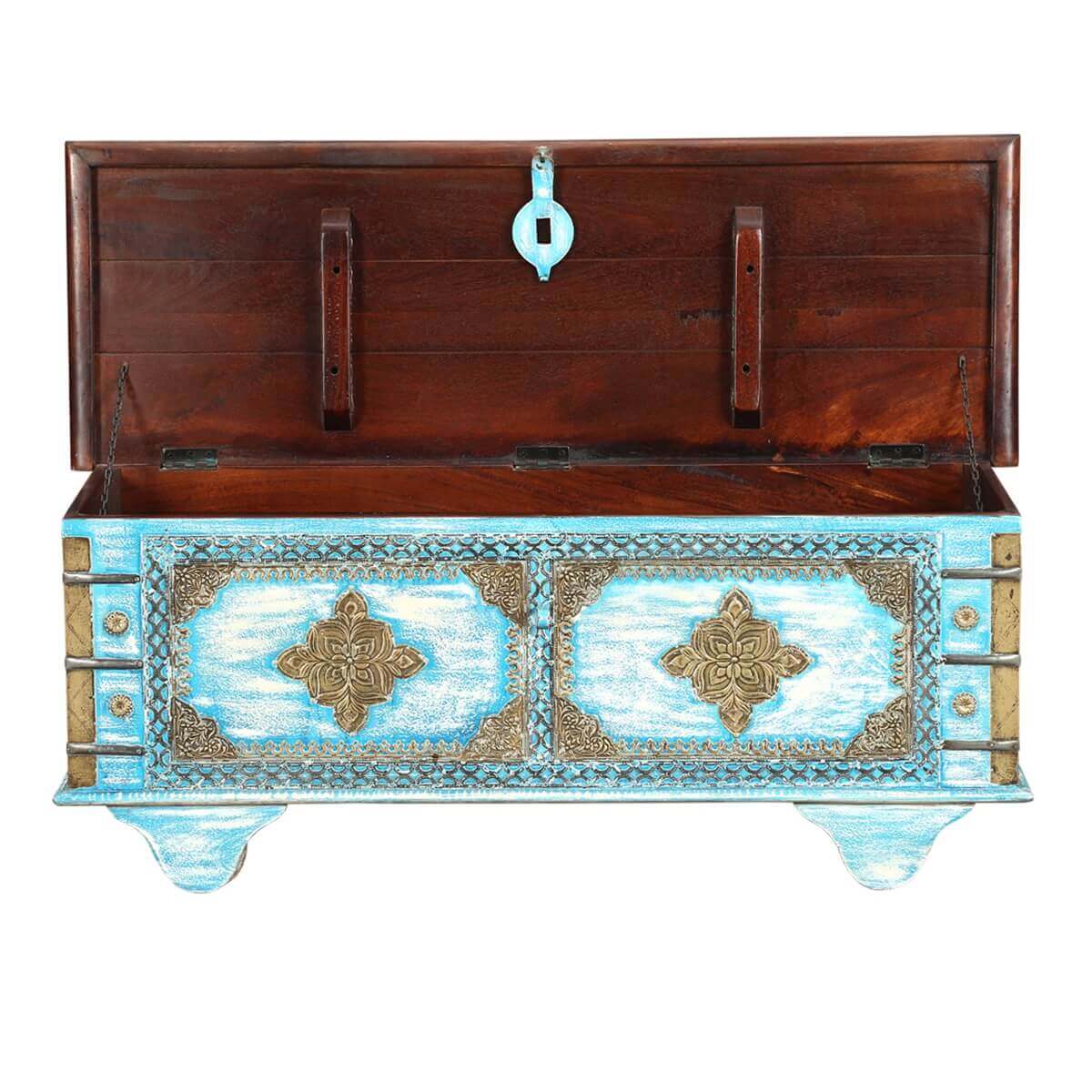 Wooden-chest-trunk-distress (21)